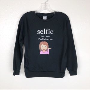 Selfie Emoji Crew Neck Pullover Sweater XS‎